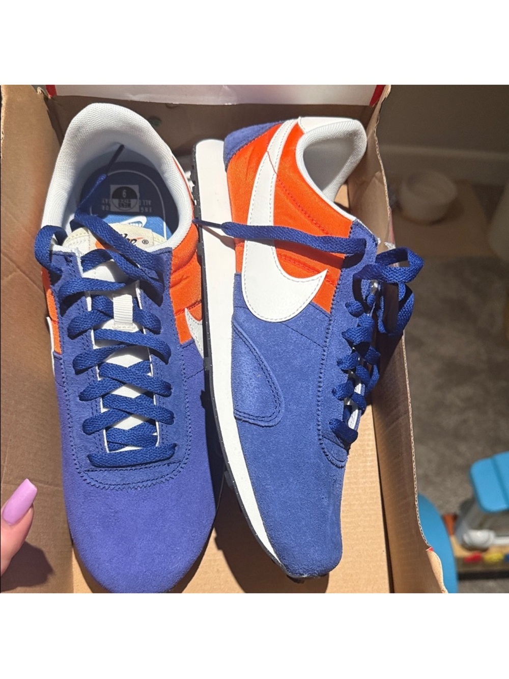 Nike Blue & Orange Suede Swoosh Sneakers 8.5 men's